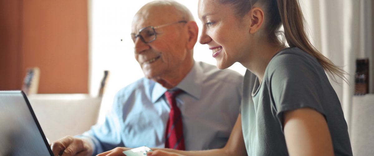 Opa met kleindochter