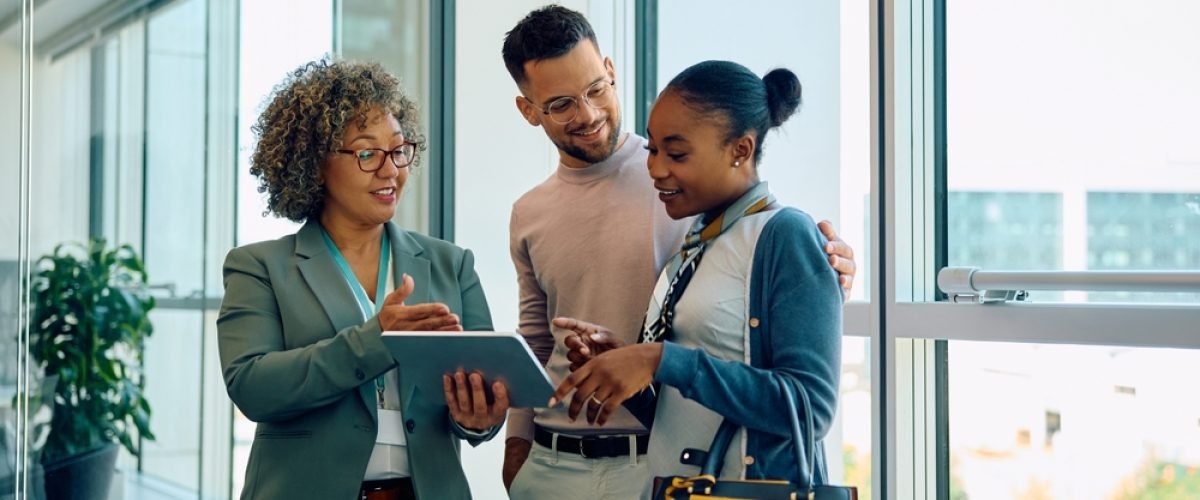 De Kosten van een Aankoopmakelaar: Is het de Investering Waard?