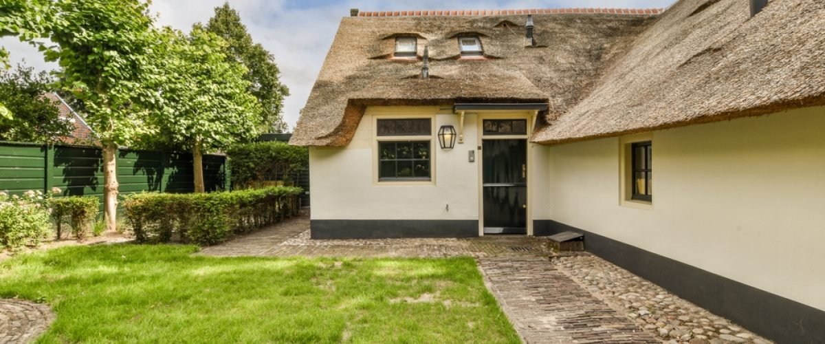 Historische Waarde en Culturele Betekenis van Rieten Daken